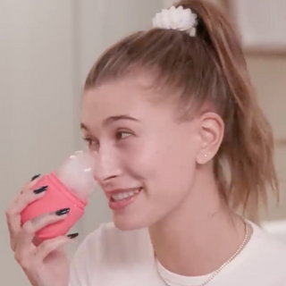 Hailey Bieber swears by it: The ice-cold skincare hack for a radiant glow